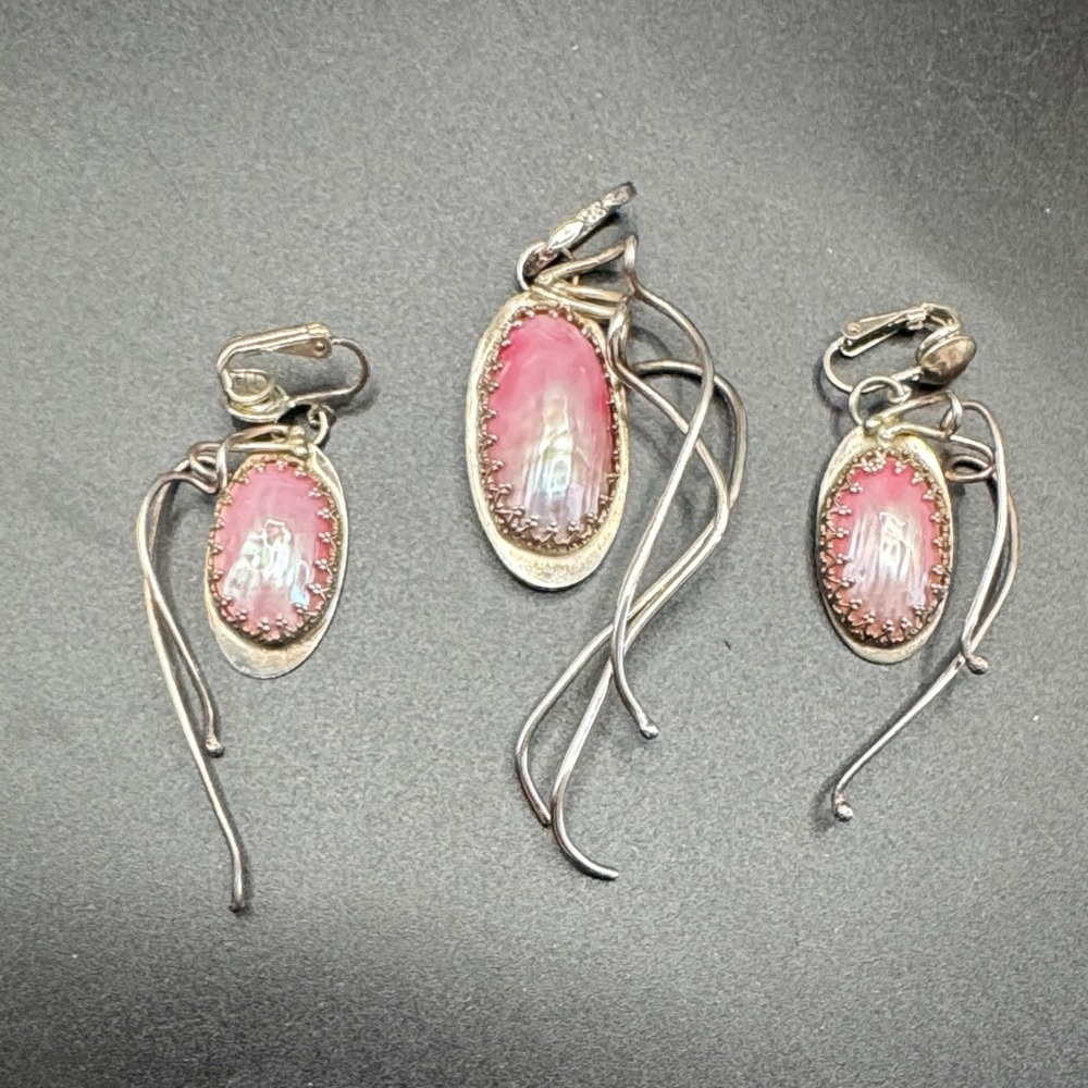 Pink Shell Sterling Silver Earrings and pendant Artesian Made